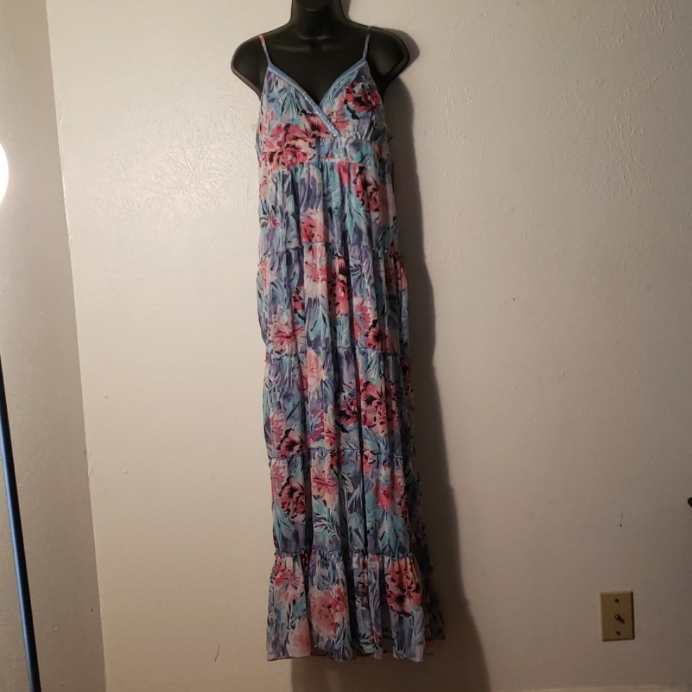 Clothing maix dress